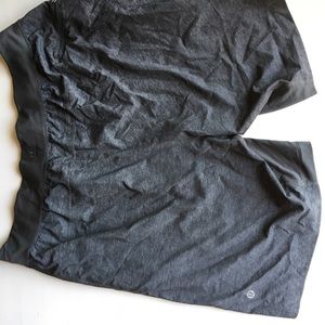 lululemon T.H.E Short Linerless. grey. XXL.